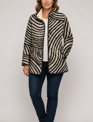 MARIAH™ | Quilted Jacket with Hand-Drawn Retro Circular Design