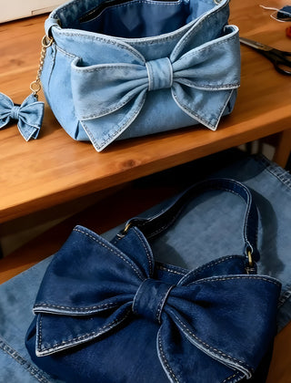 Ashley | Retro Bow Bag