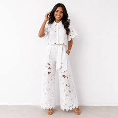 Reina™ Elegant Floral Lace Set