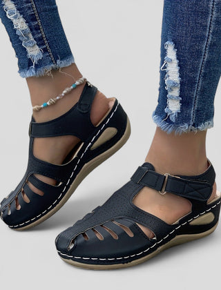 Eulalia | Sandals
