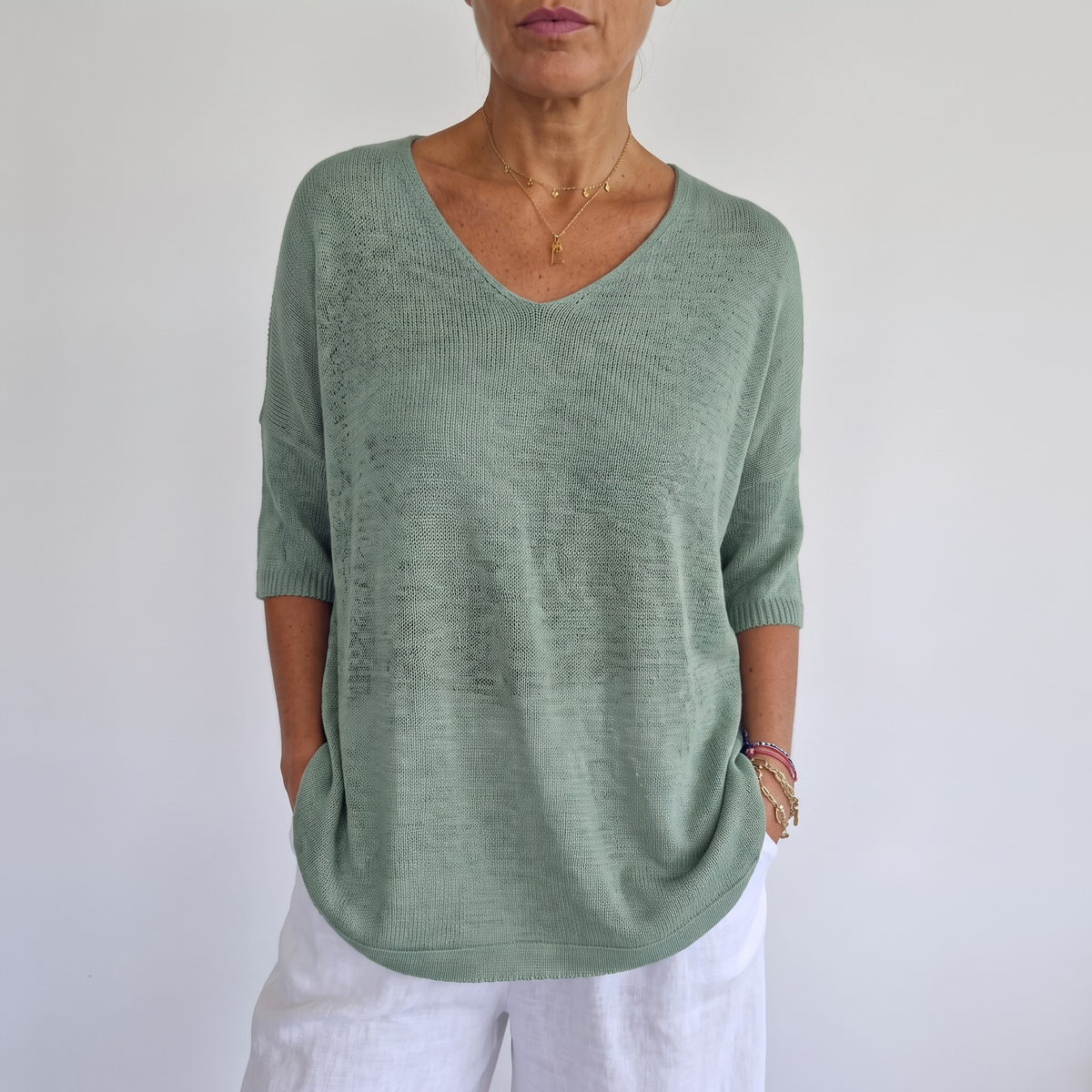 Livia™ Elegant V-Neck Jumper - Sea Green